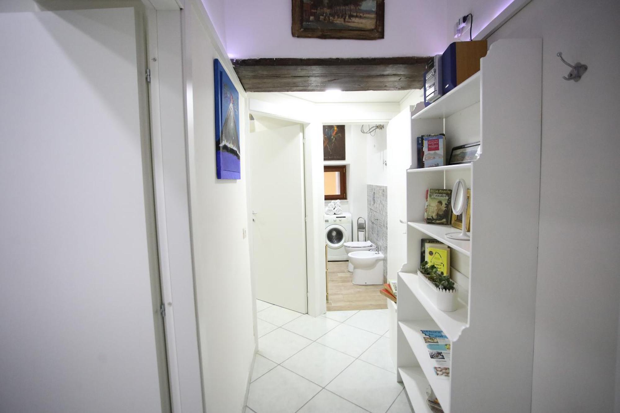 Apartment Casa Sulla Nuvola Duomo Centro Storico Di Naples